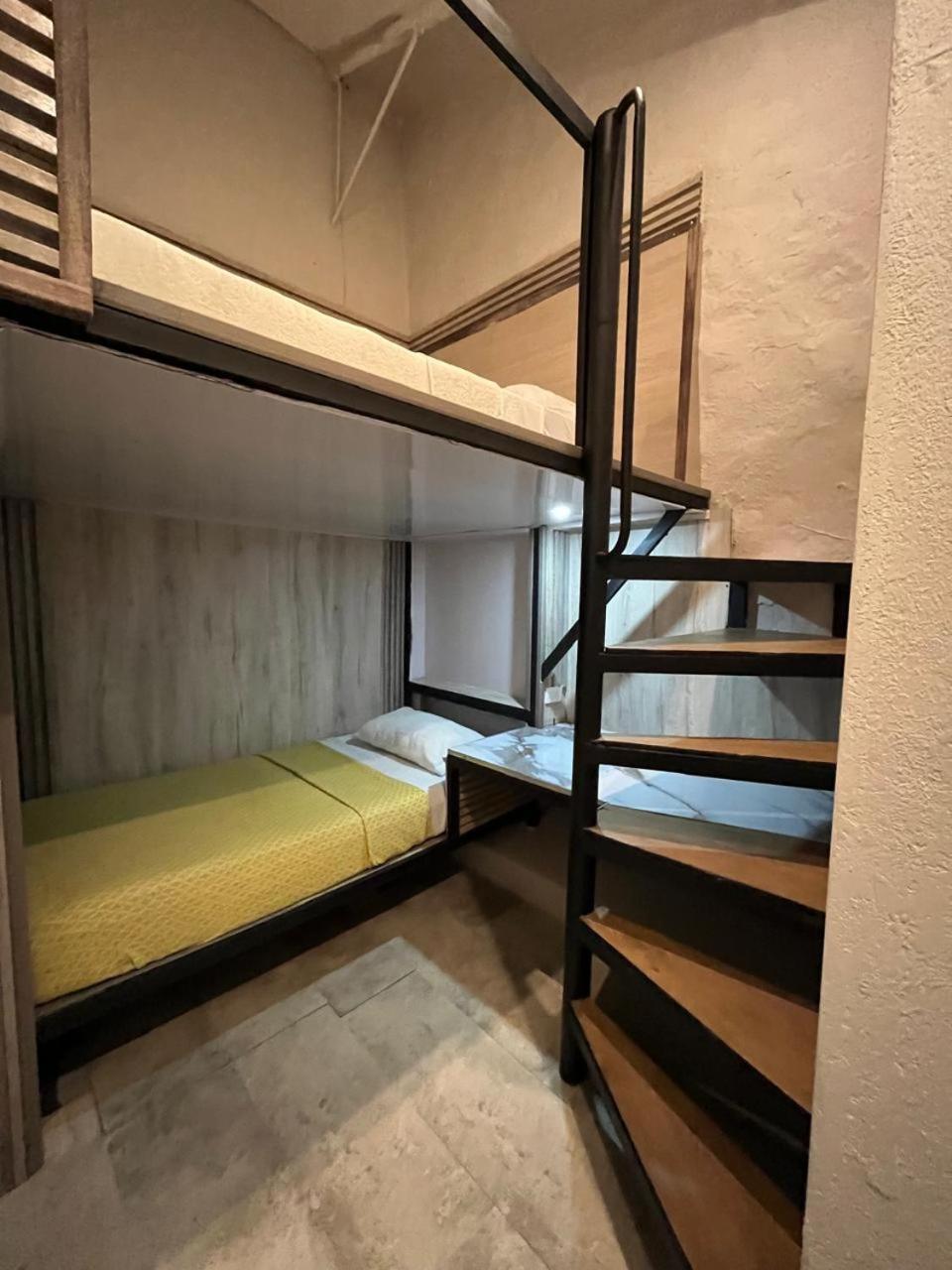 Hostel La Antigua Capsula Cartagena Dış mekan fotoğraf